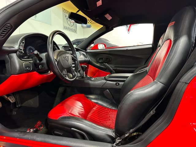 Used 2002 Chevrolet Corvette Z06 w/ Memory Pkg RWD image 8