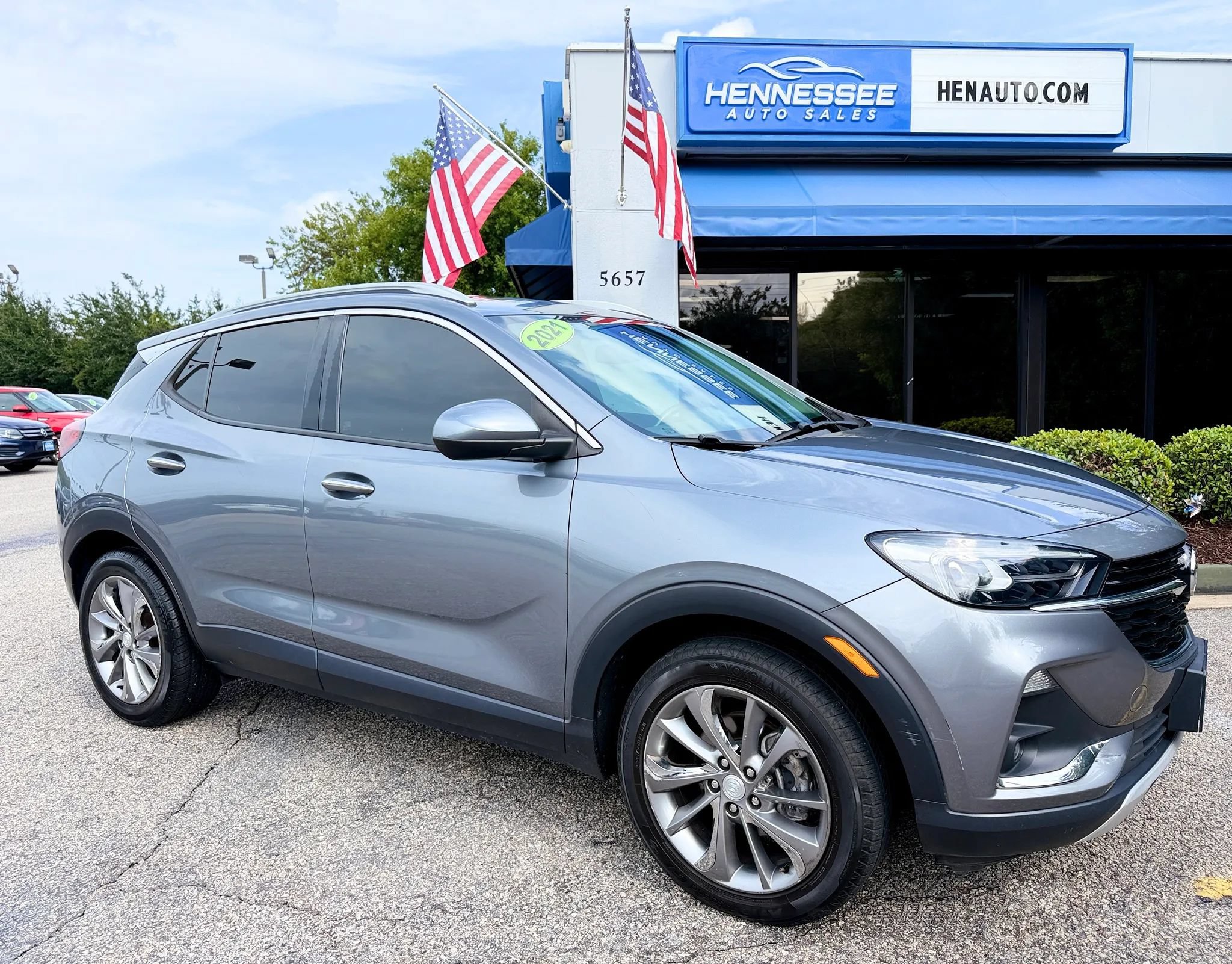 Used 2021 Buick Encore GX Essence w/ Experience Buick Package FWD image 26