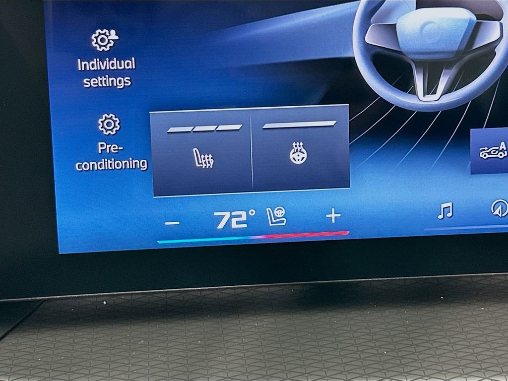 New 2026 BMW 440i xDrive Coupe w/ Parking Assistance Package image 26