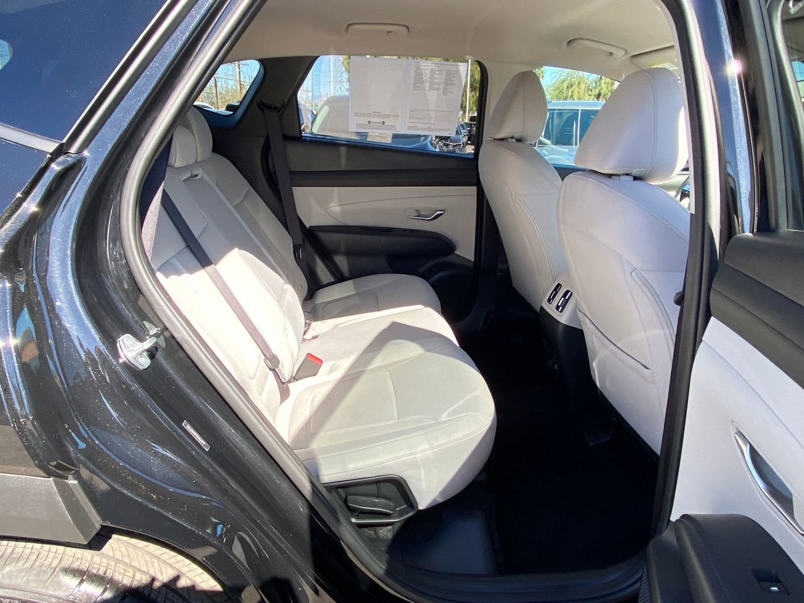 Used 2025 Hyundai Tucson SEL FWD image 41