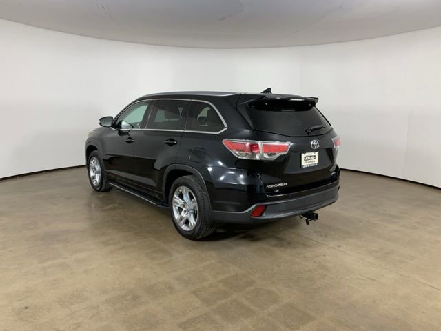 Used 2014 Toyota Highlander Limited image 16