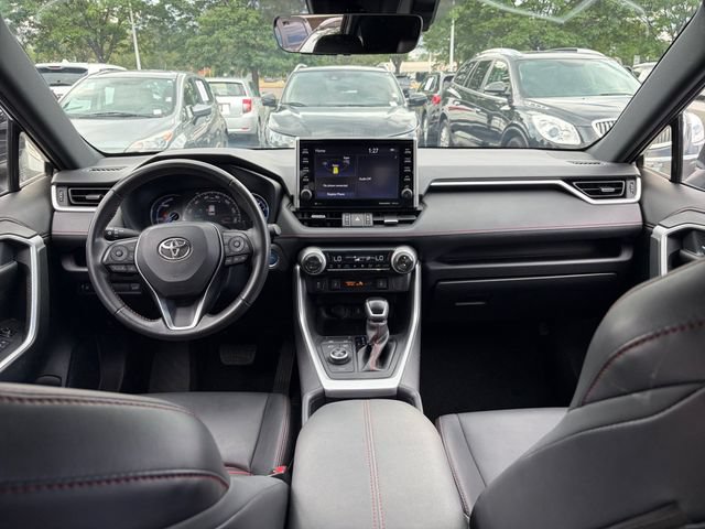 Used 2021 Toyota RAV4 XSE w/ Carpet Mat Package (TMS) AWD/4WD image 17