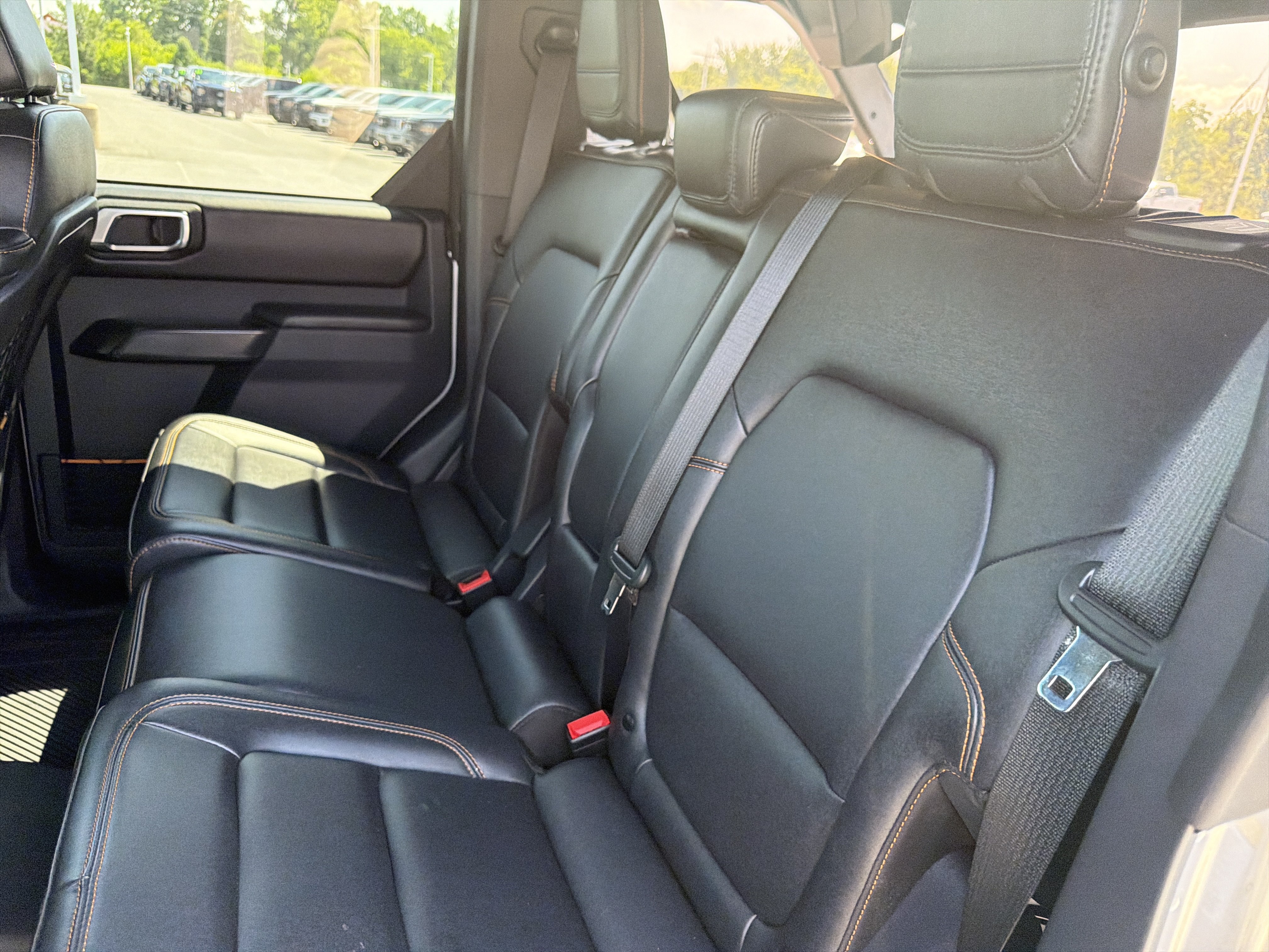 Used 2024 Ford Bronco Badlands AWD/4WD image 13