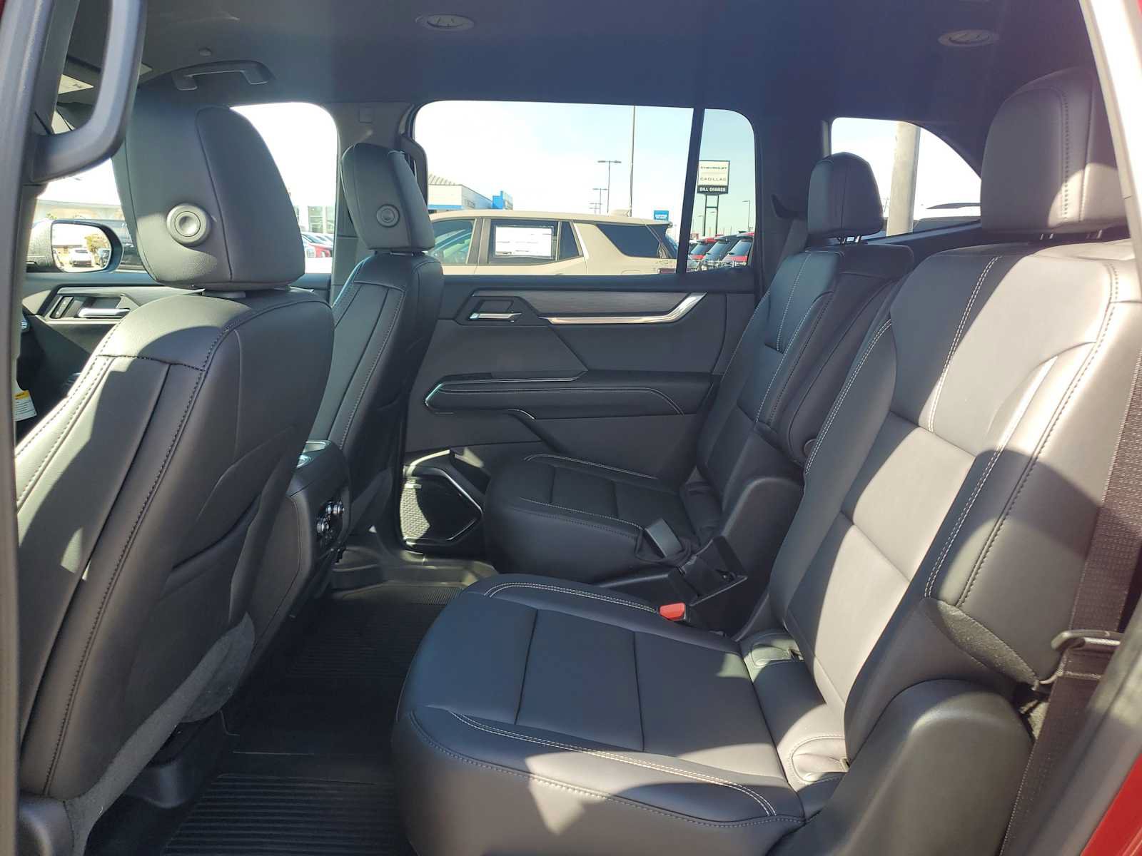 New 2025 GMC Acadia Elevation w/ Elevation Premium Package FWD image 14