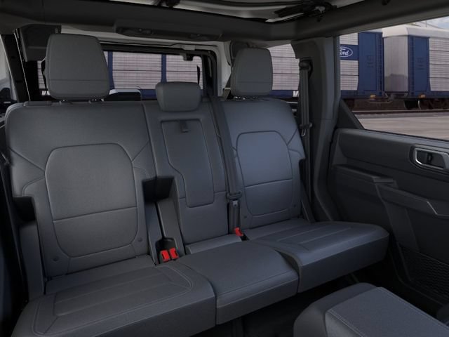 New 2026 Ford Bronco Badlands AWD/4WD image 14