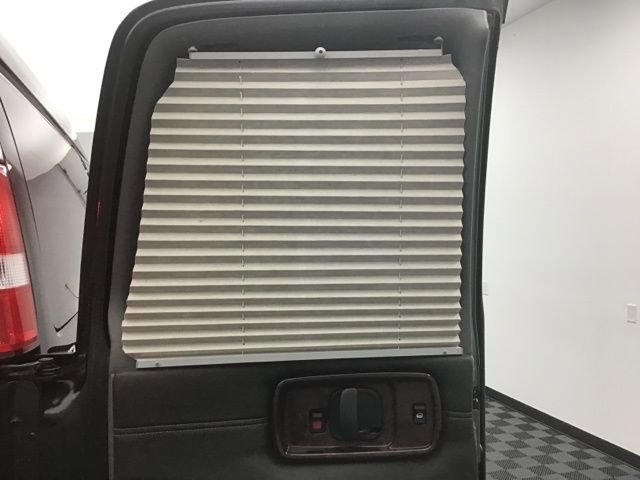 Used 2021 Chevrolet Express 3500 LS w/ Chrome Appearance Package image 11