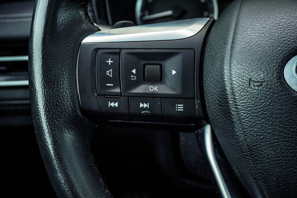 Used 2023 INFINITI QX60 Pure image 28