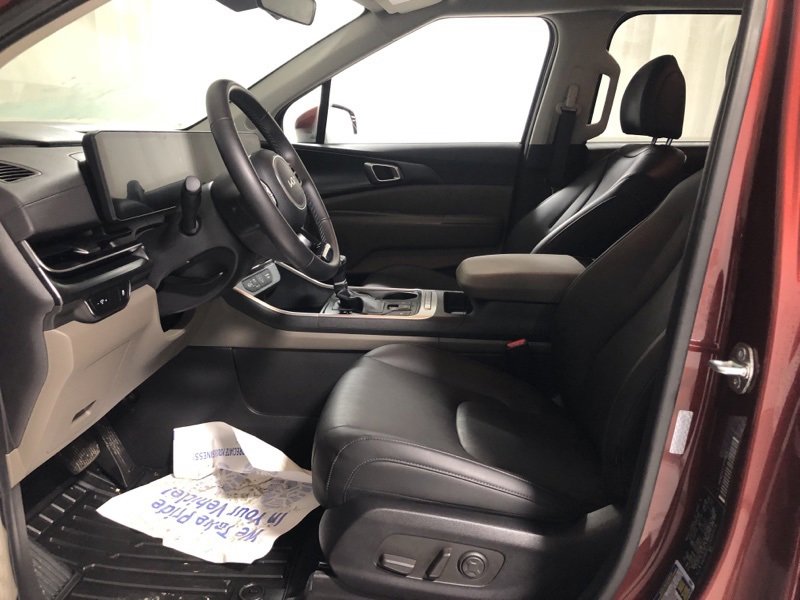 New 2026 Kia Carnival image 18