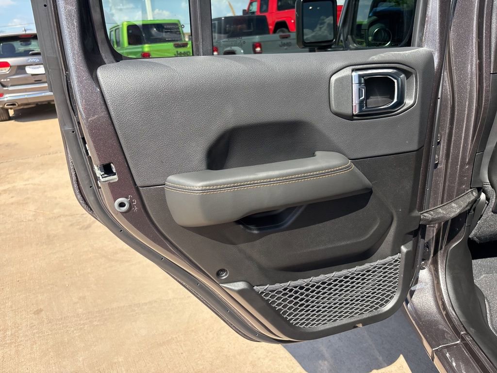 New 2025 Jeep Wrangler Unlimited Sahara image 17