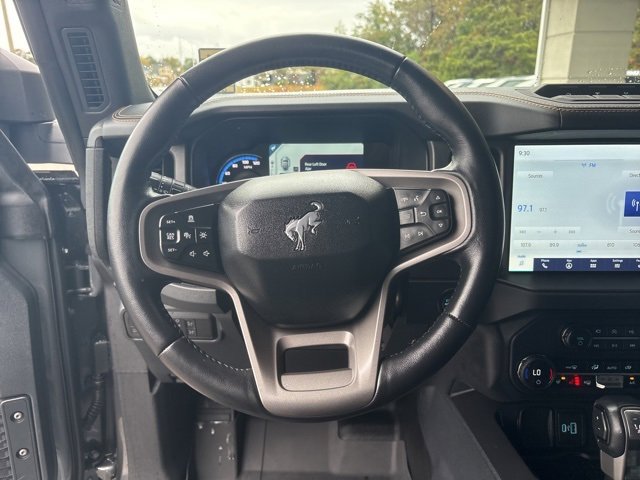 Used 2024 Ford Bronco Badlands image 22