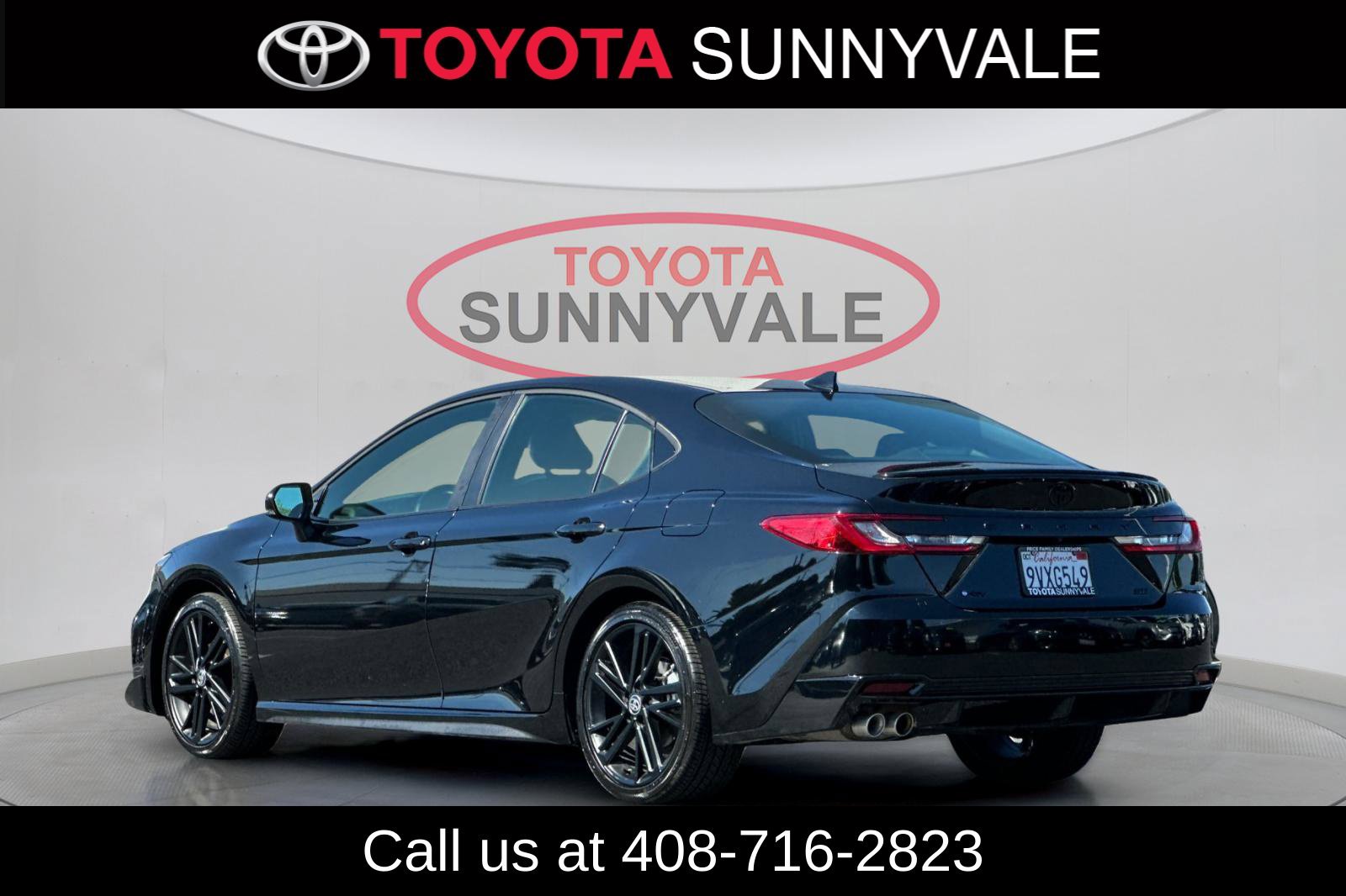 Certified 2026 Toyota Camry Hybrid FWD image 8