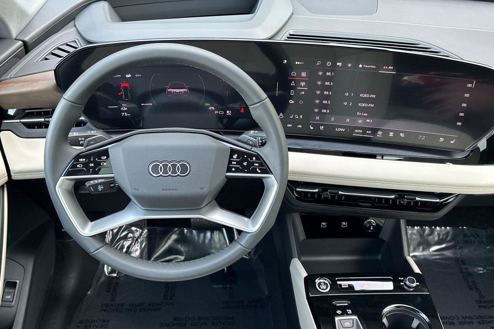New 2025 Audi Q6 e-tron Premium Plus image 13