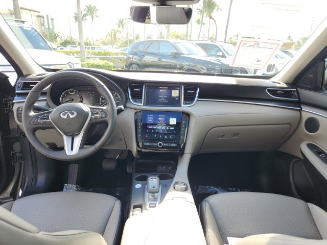 Used 2025 INFINITI QX50 Luxe image 25