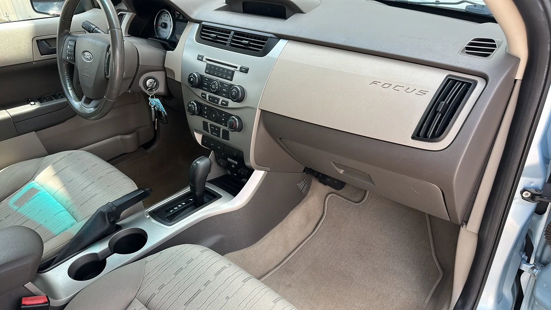 Used 2008 Ford Focus SE image 20