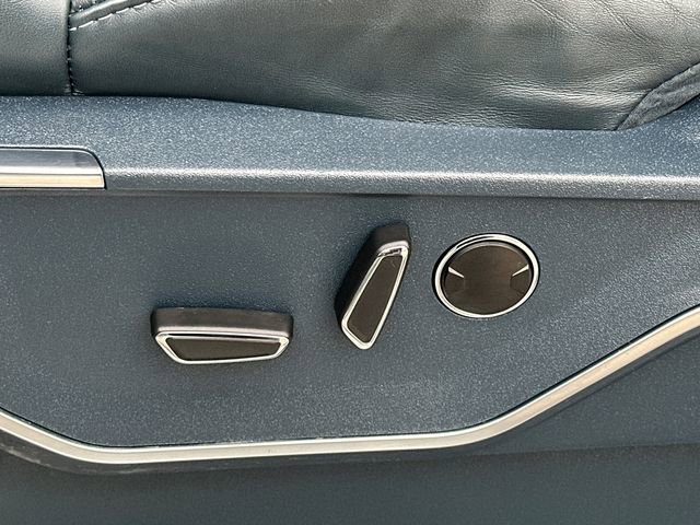 Used 2023 Ford F150 Limited image 40