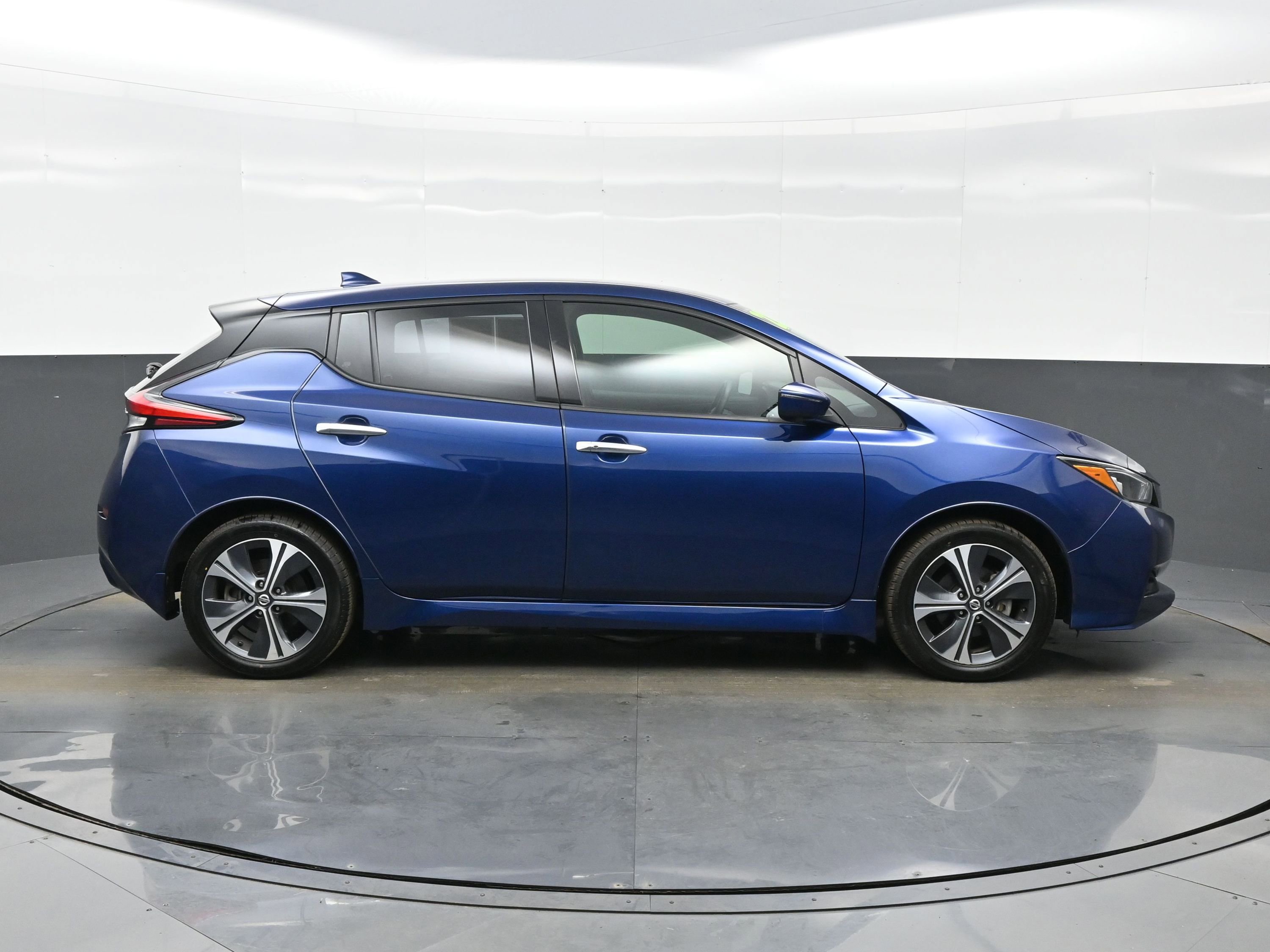 Used 2022 Nissan Leaf SL Plus image 7