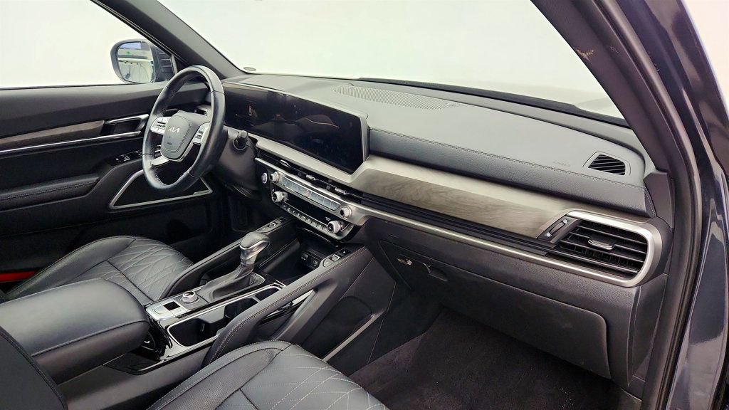 Used 2023 Kia Telluride EX X-Line image 25