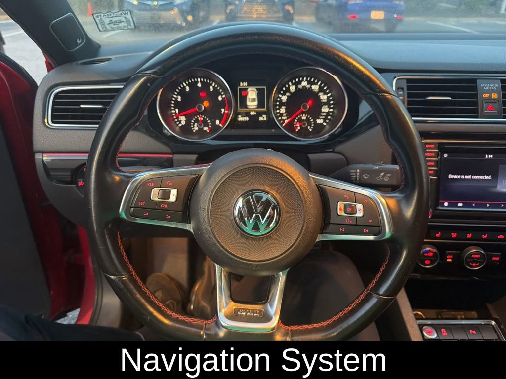 Used 2017 Volkswagen Jetta GLI image 2
