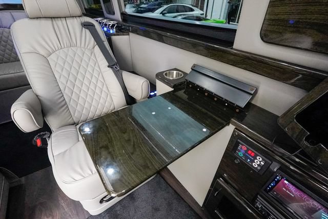 Used 2018 Mercedes-Benz Sprinter 3500 image 79