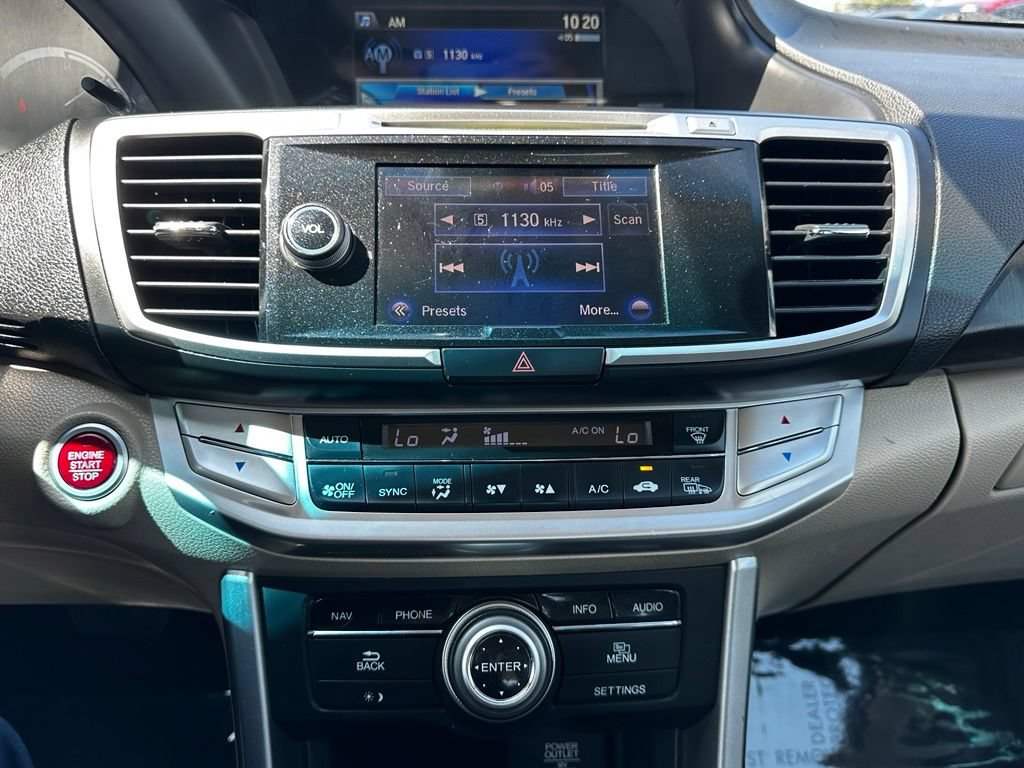 Used 2015 Honda Accord Touring image 25