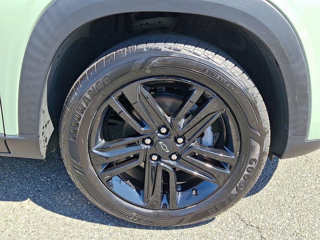 Certified 2024 Chevrolet Trax ACTIV w/ Sunroof Package FWD image 8