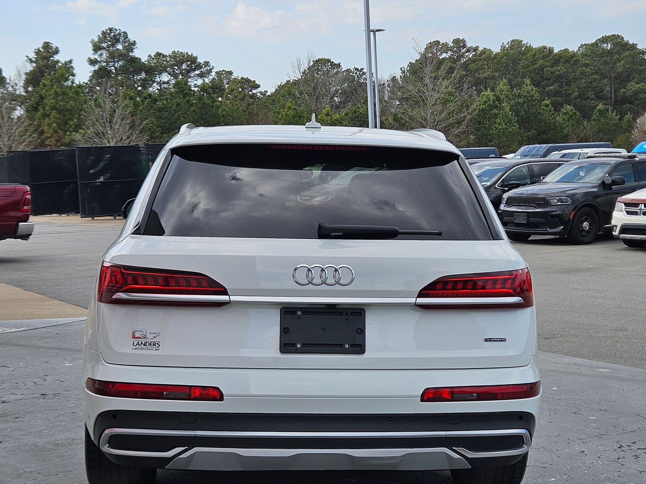 Used 2022 Audi Q7 Premium Plus image 6