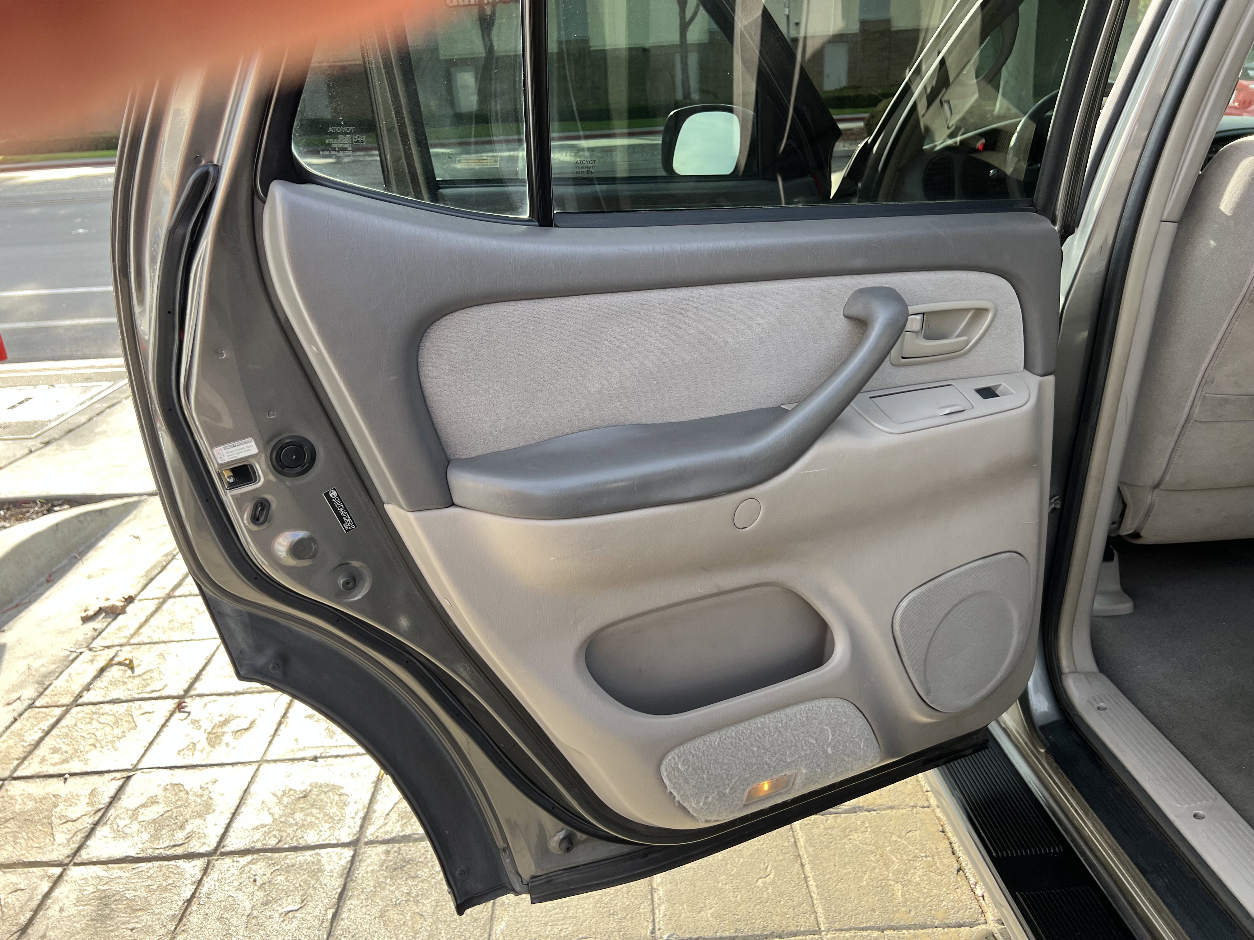 Used 2007 Toyota Sequoia SR5 image 27