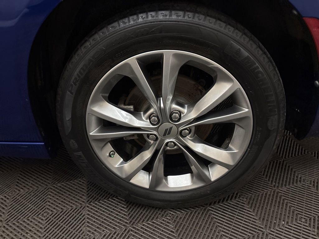 Used 2022 Dodge Charger SXT image 25