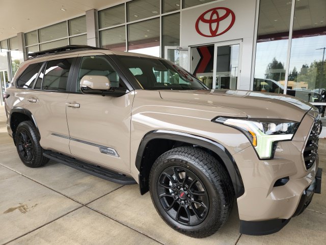New 2026 Toyota Sequoia Platinum w/ TRD Off-Road Package AWD/4WD image 4