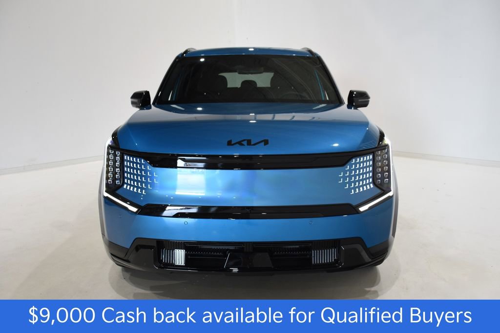 New 2026 Kia EV9 Land w/ Nightfall Edition Package image 2