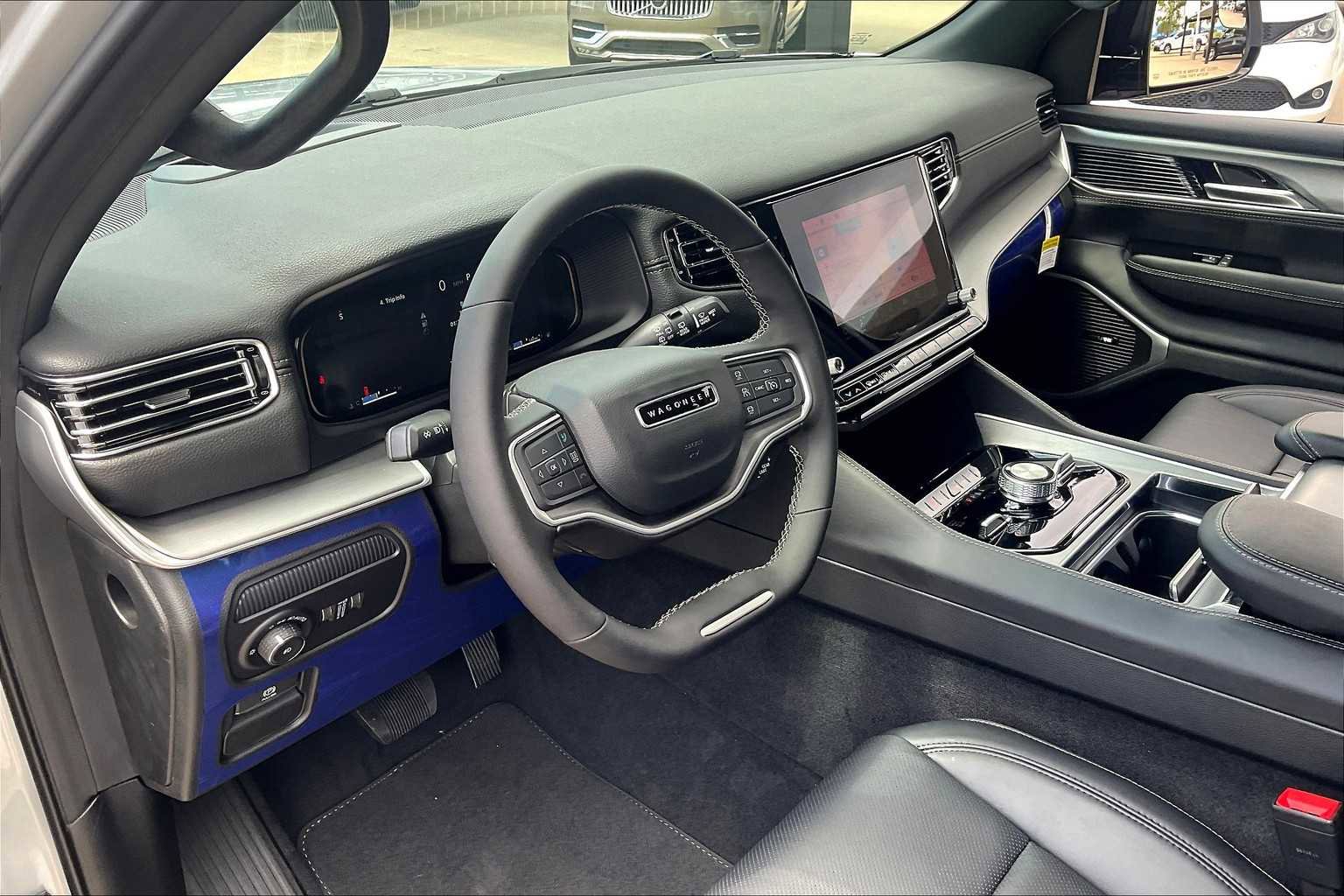 New 2025 Jeep Wagoneer L Series II w/ Convenience Group I image 8