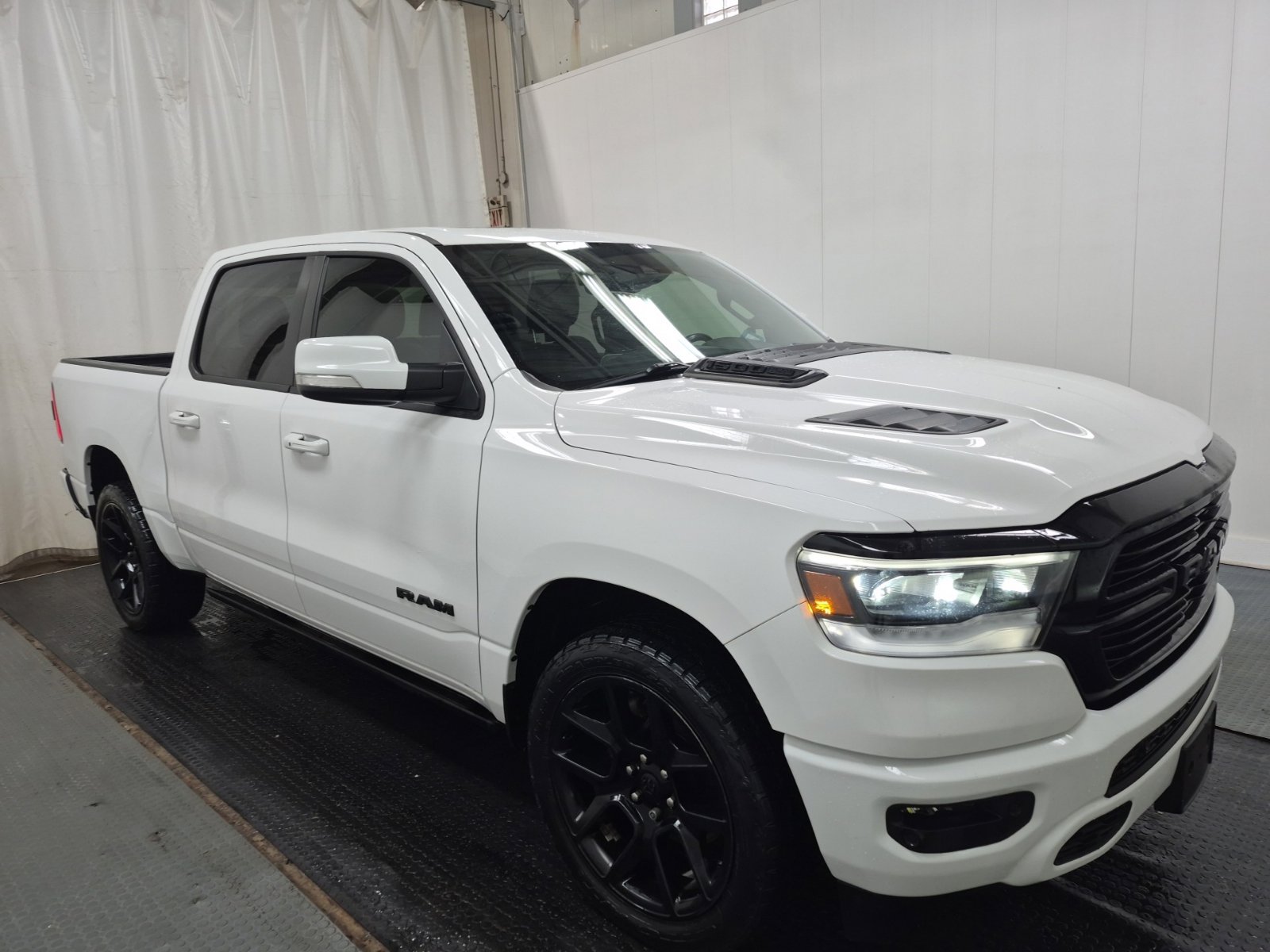 Used 2020 RAM 1500 Sport w/ Advanced Safety Group image 7