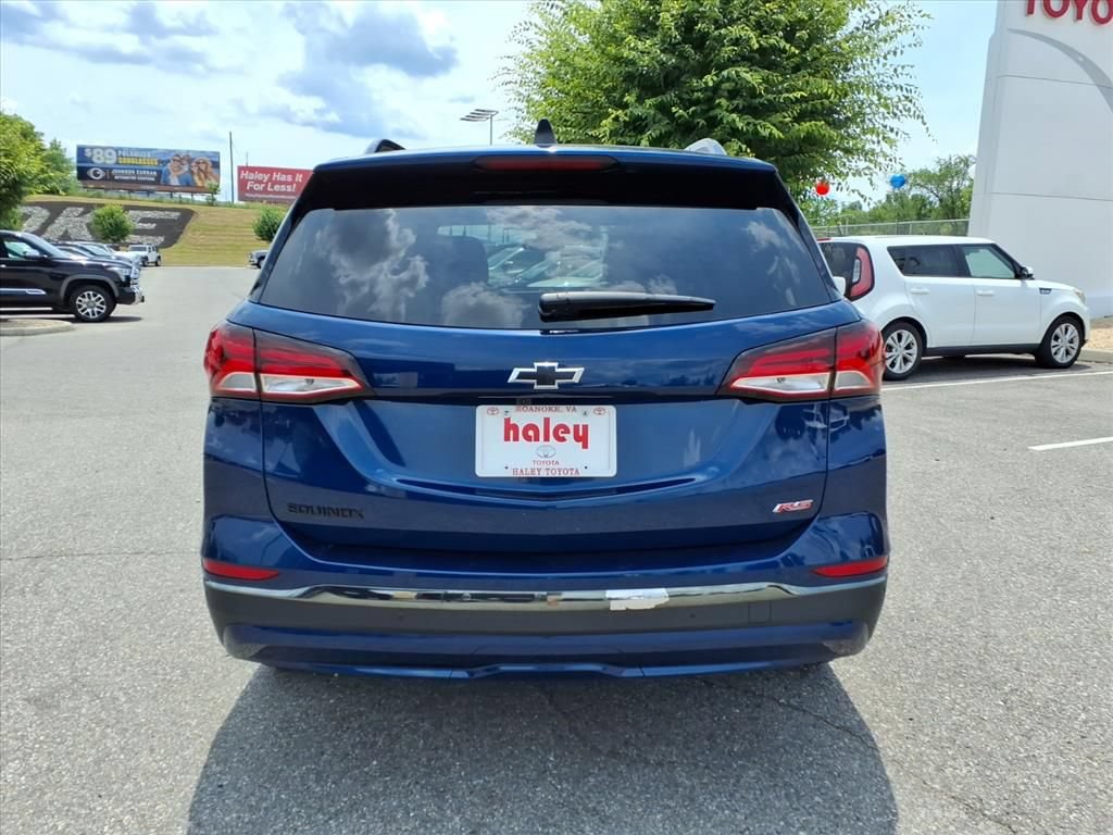 Used 2022 Chevrolet Equinox RS w/ LPO, Floor Liner Package FWD image 6