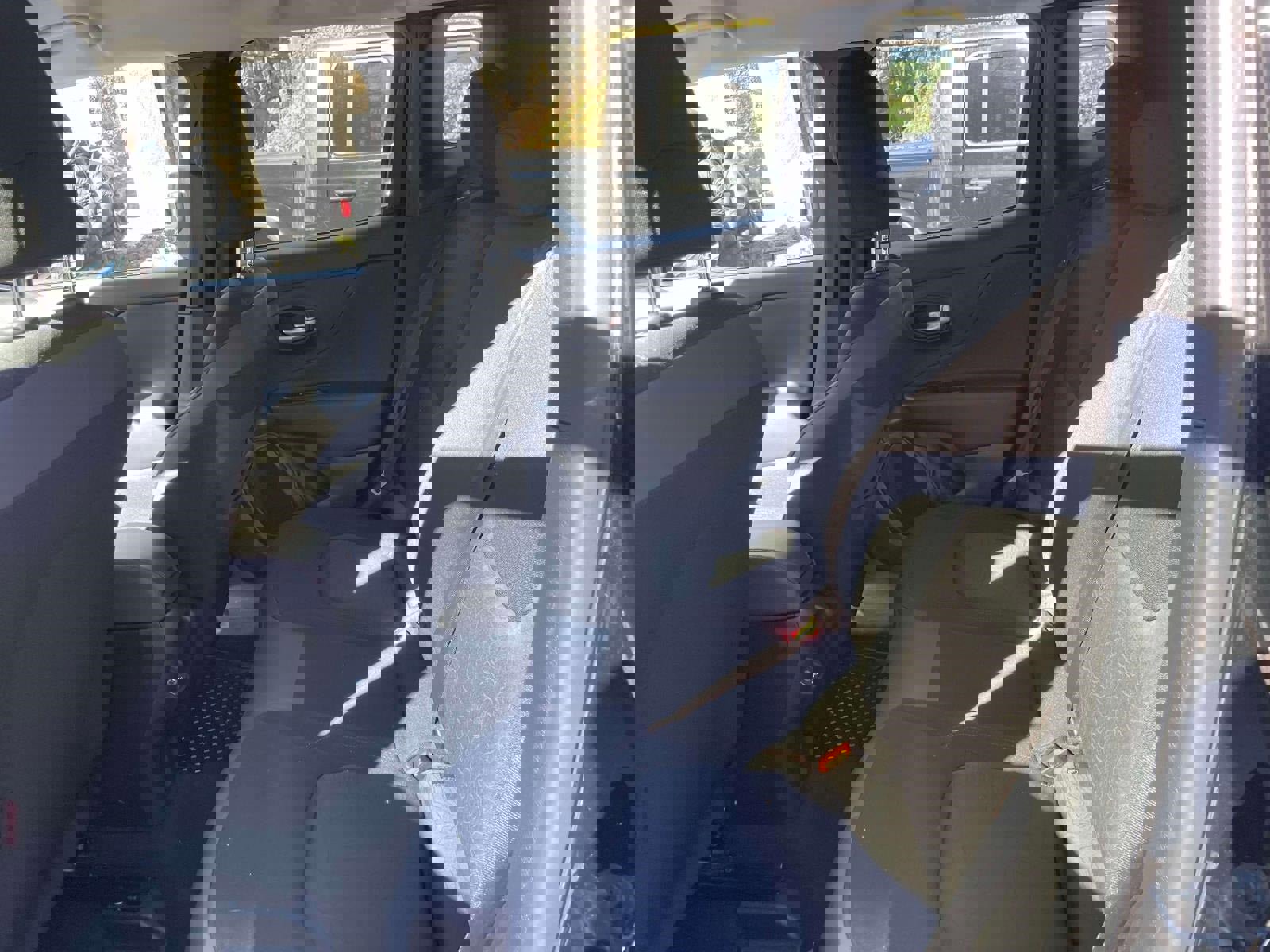 Used 2023 Jeep Renegade Trailhawk image 12