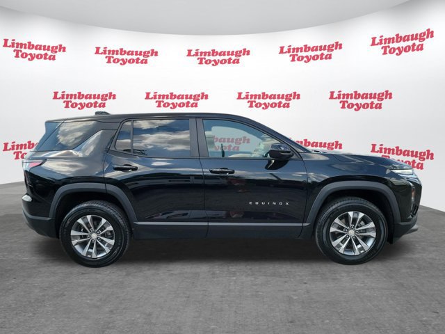 Used 2026 Chevrolet Equinox LT w/ Convenience Package II FWD image 25