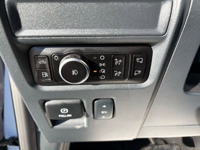 Used 2025 Ford F150 Lariat w/ Equipment Group 502A High image 21