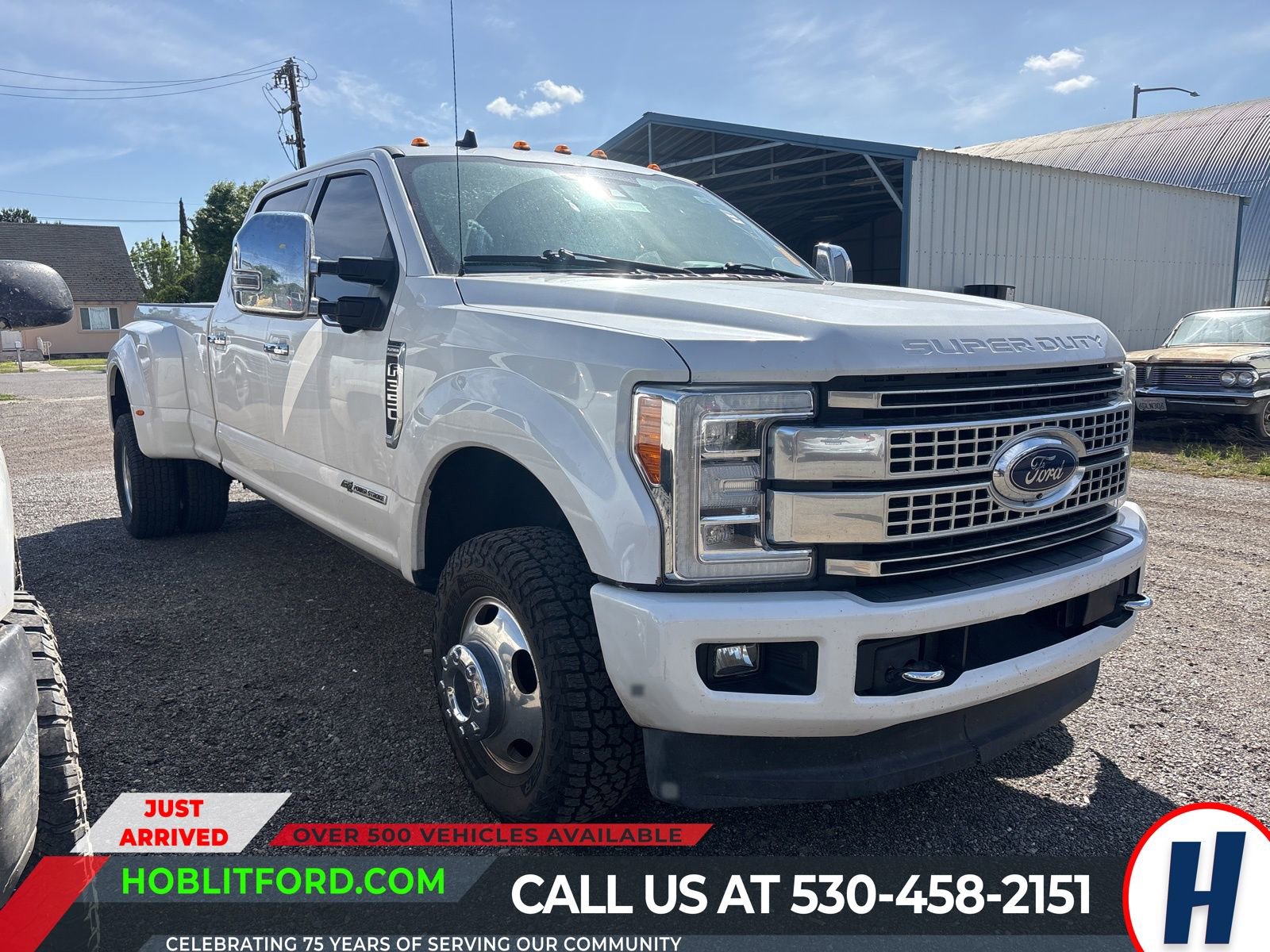 Used 2019 Ford F350 Platinum w/ Platinum Ultimate Package AWD/4WD image 1