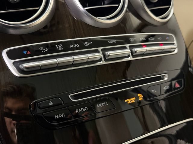 Used 2019 Mercedes-Benz GLC 300 image 23
