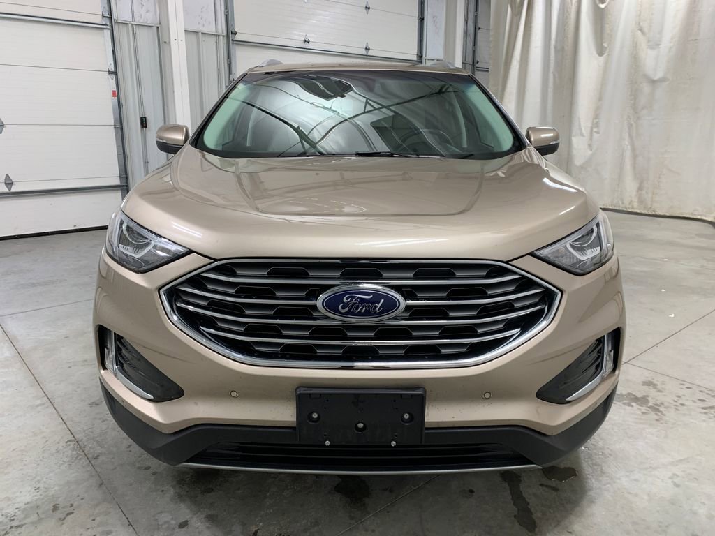Used 2020 Ford Edge Titanium FWD image 28