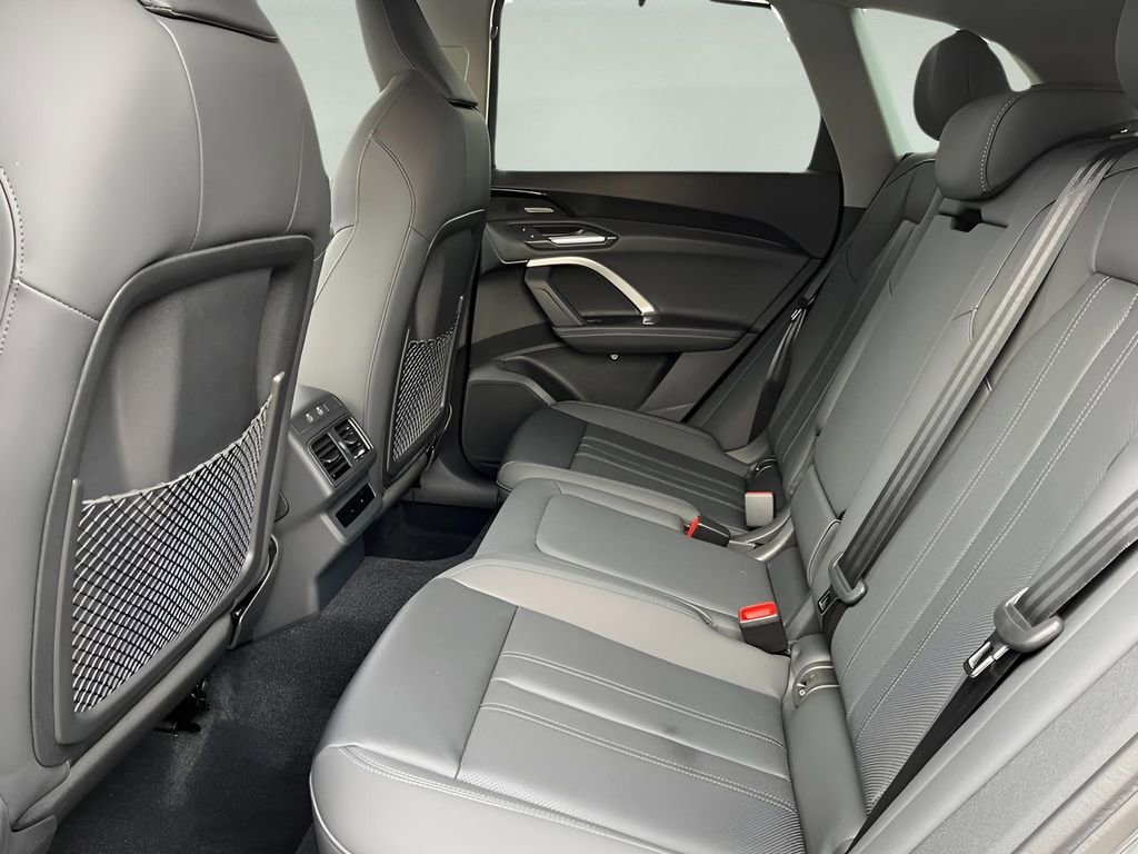 New 2025 Audi Q5 Premium Plus image 13