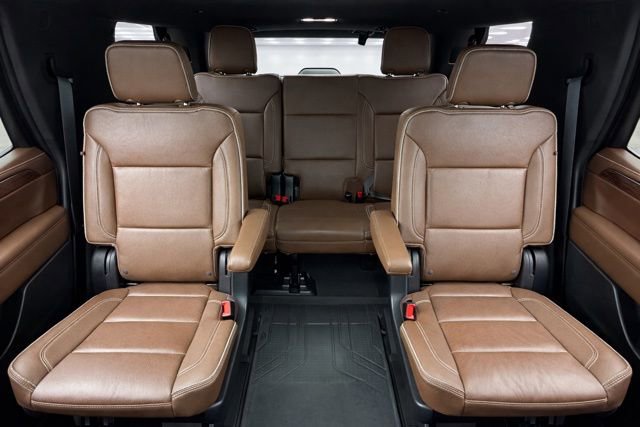 Used 2023 Chevrolet Tahoe High Country image 18