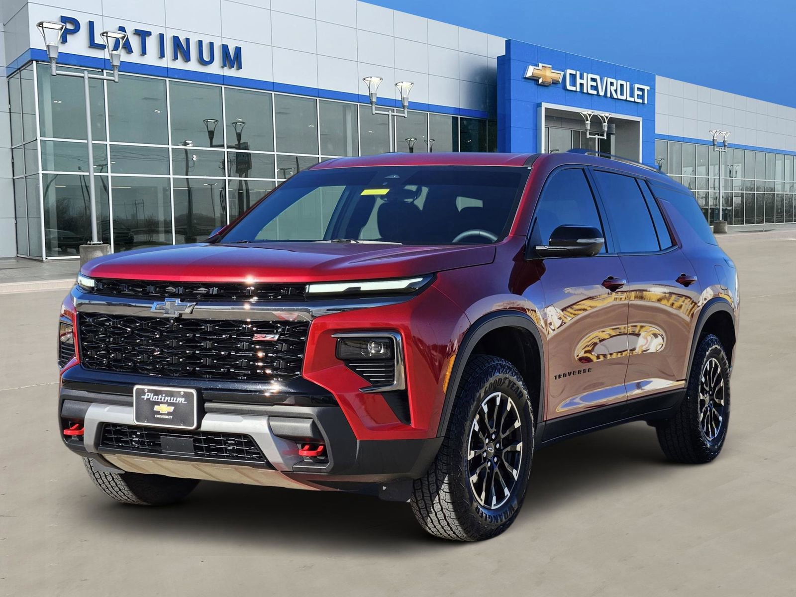 Certified 2025 Chevrolet Traverse Z71 w/ Driver Confidence Package image 2