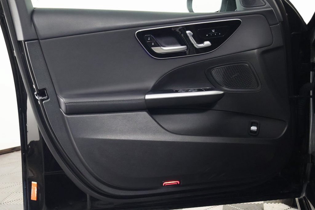 Certified 2024 Mercedes-Benz C 300 Sedan image 12