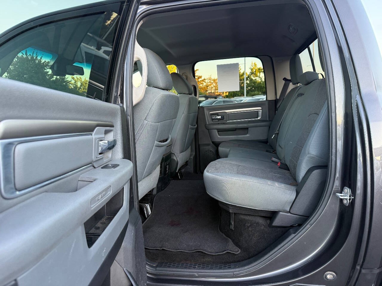 Used 2017 RAM 1500 Big Horn AWD/4WD image 12