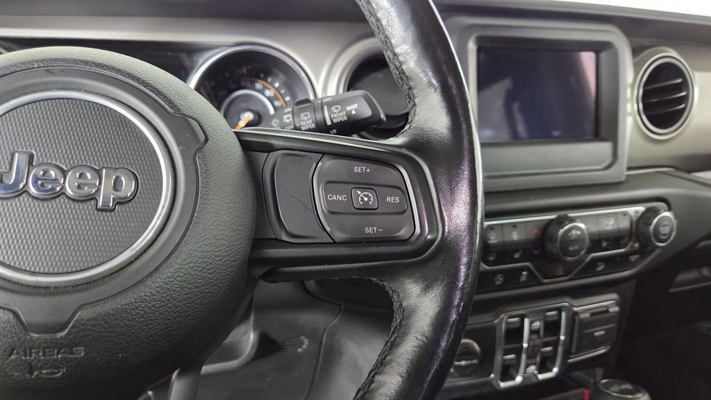 Used 2021 Jeep Wrangler Unlimited Sport AWD/4WD image 19