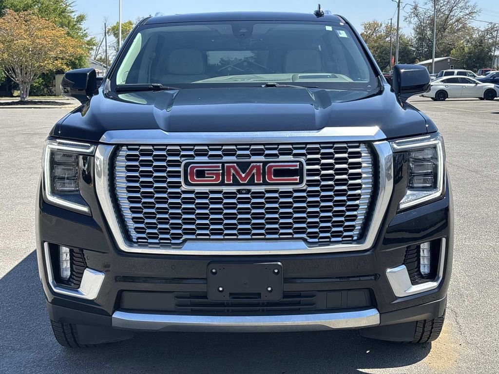Used 2021 GMC Yukon Denali w/ Denali Premium Package image 7