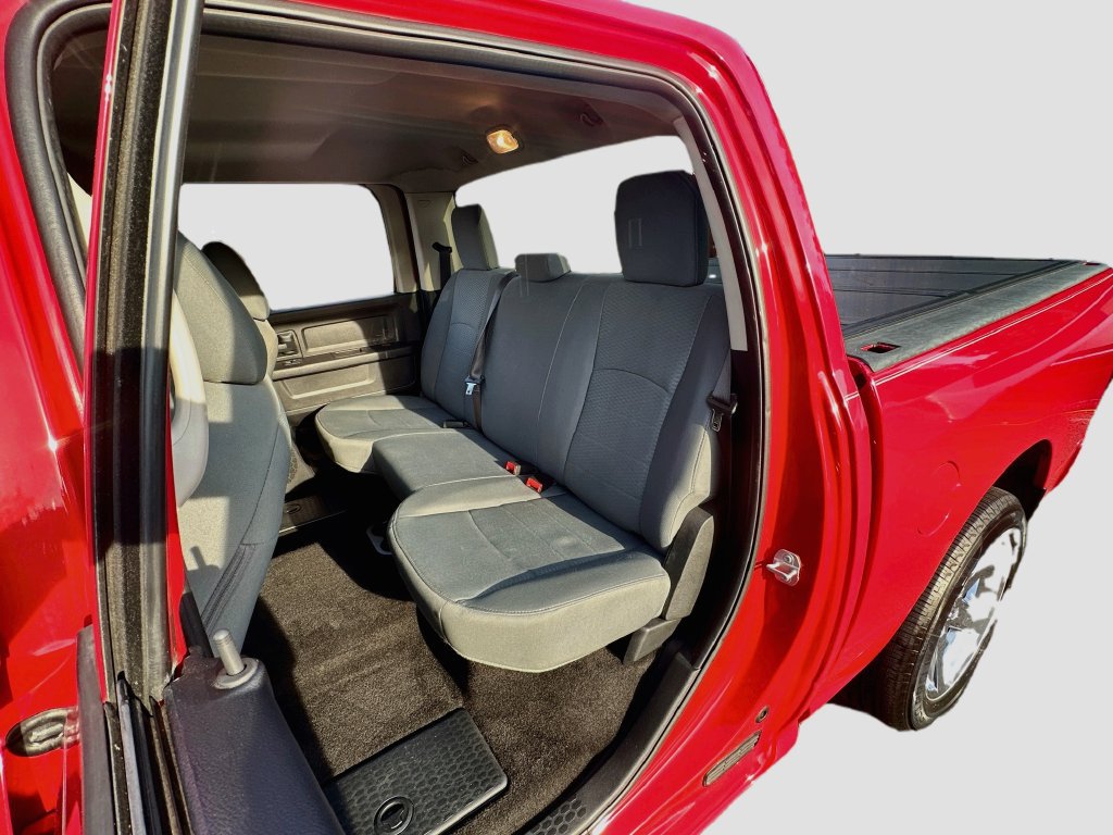 Used 2017 RAM 1500 Express RWD image 20