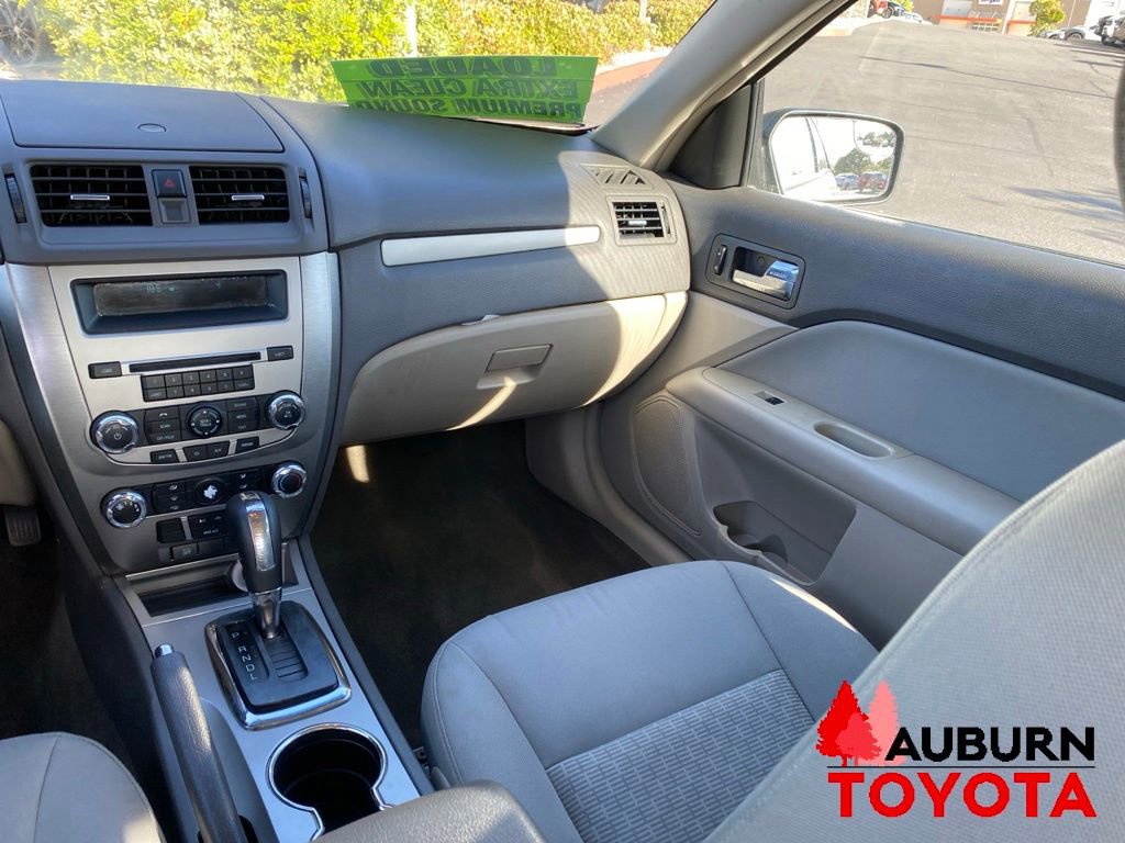 Used 2012 Ford Fusion S FWD image 15