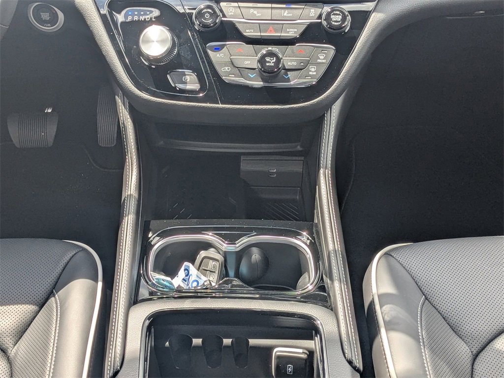 New 2026 Chrysler Pacifica Limited w/ S Appearance Package image 20