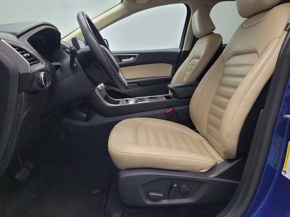 Used 2024 Ford Edge SEL image 17